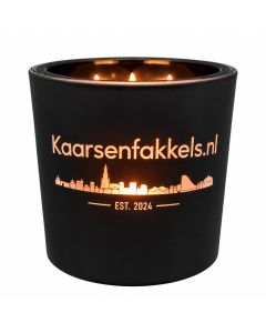 Prachtige glaskaarsen van 12 cm bedrukt met logo of pakkende tekst - Chic (geur) kaars met 3 lonten als promotioneel of persoonlijk geschenk