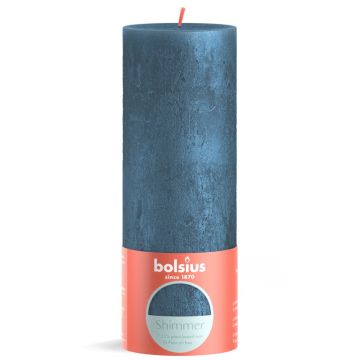 Bolsius metalliek blauw gelakte rustieke stompkaarsen 190/68 (85 uur) shimmer blue verpakt per 4 stuks