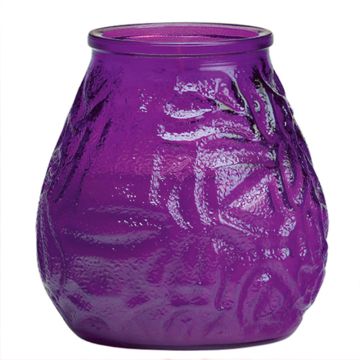 Sfeervolle paars gekleurde lowboy terras kaarsen. Buitenkaarsen in een paarse transparant glazen houder wat goed bestand is tegen wind en het kaarslicht mooi doorlaat schijnen. Ideale en handig te gebruiken kaarsen voor de horeca en voor thuis in de tuin